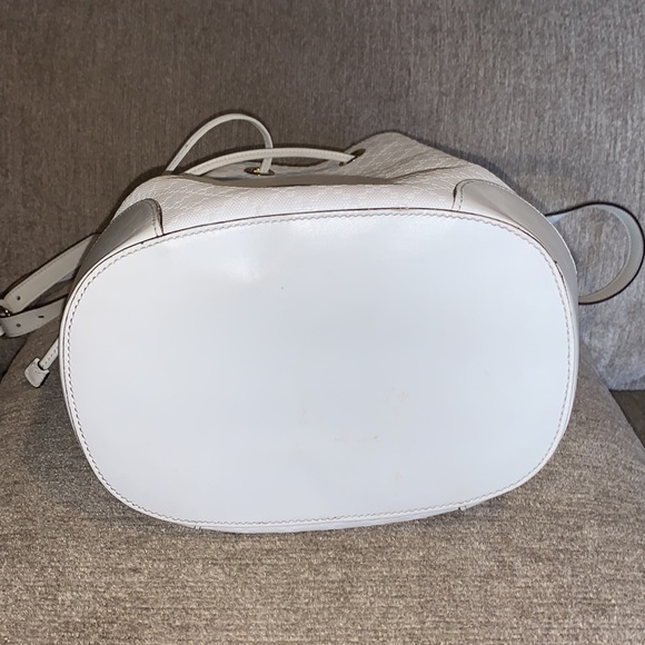 Authentic White Gucci Diamanté bucket bag - Picture 10 of 13